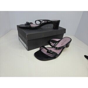 Taryn Rose Laguna Black Leather Kitten Heel Sandal Sz 9